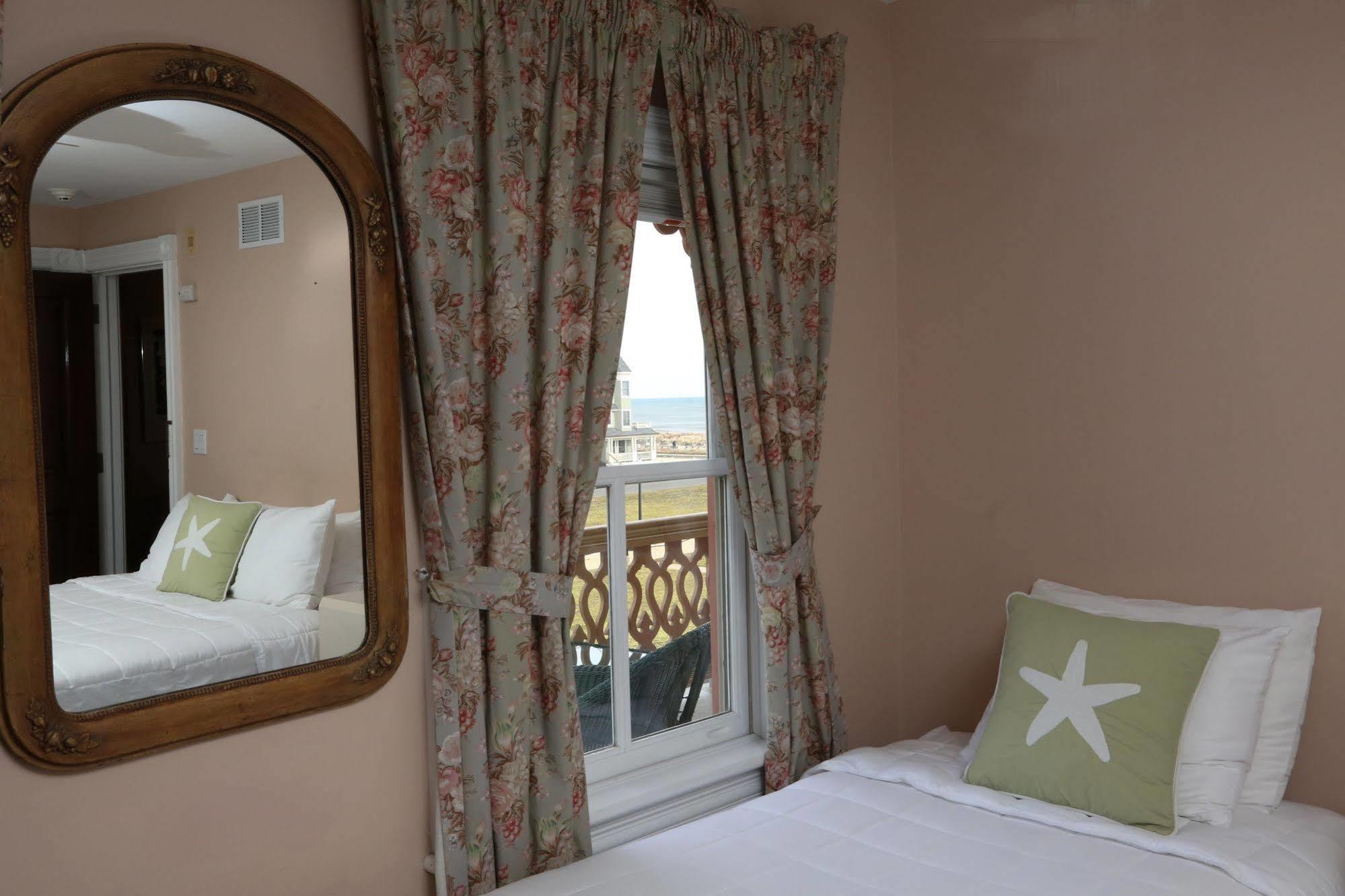 The Ocean Plaza Hotel Ocean Grove Exterior photo